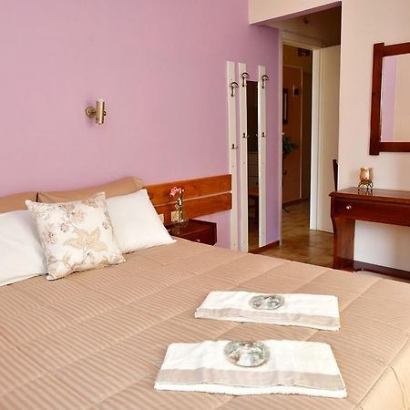 Villa Eva Толо Екстер'єр фото